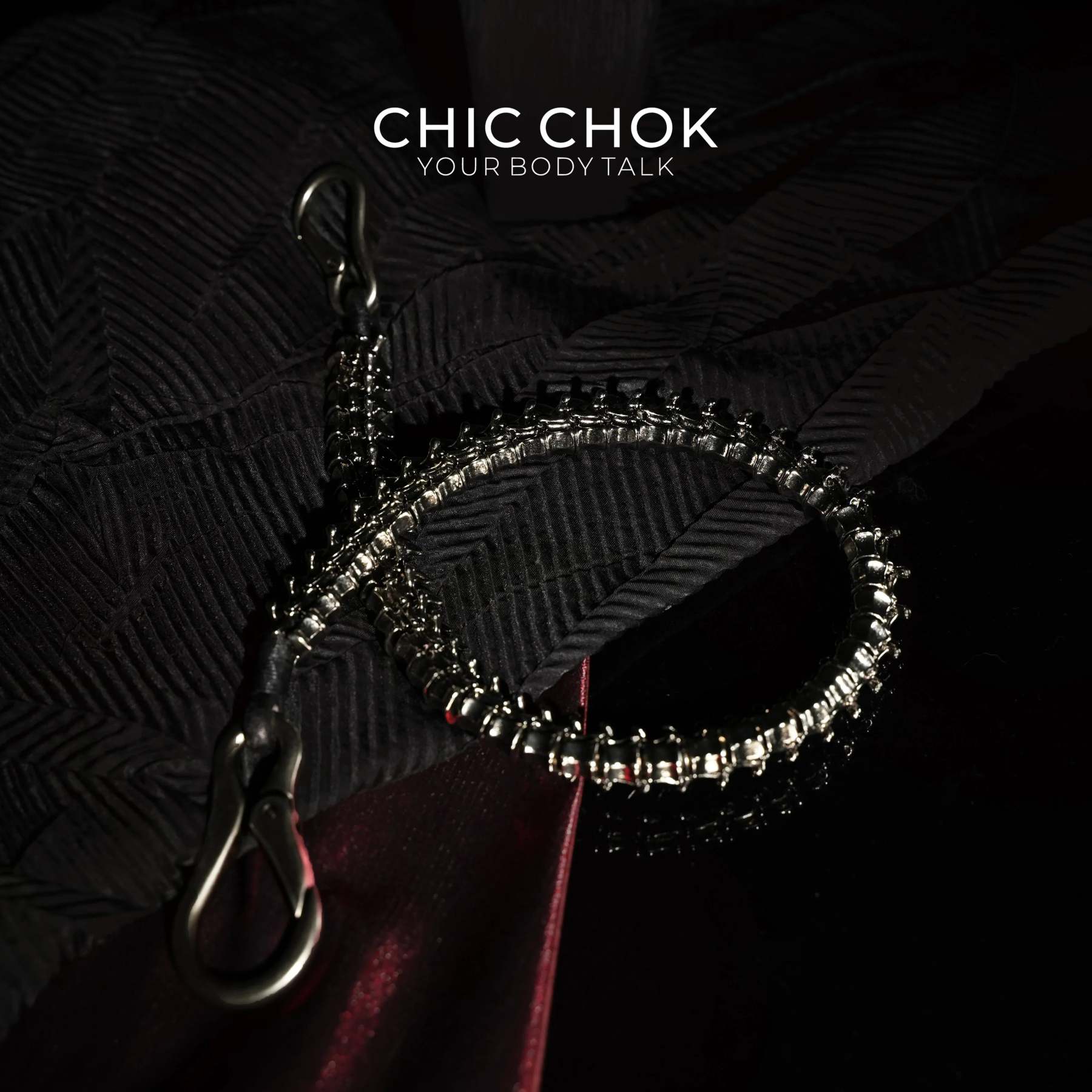 [CHICCHOK] Dragon Themed Pants Chain – Mythical Elegance for Fashionable Waistlines - CHICCHOK