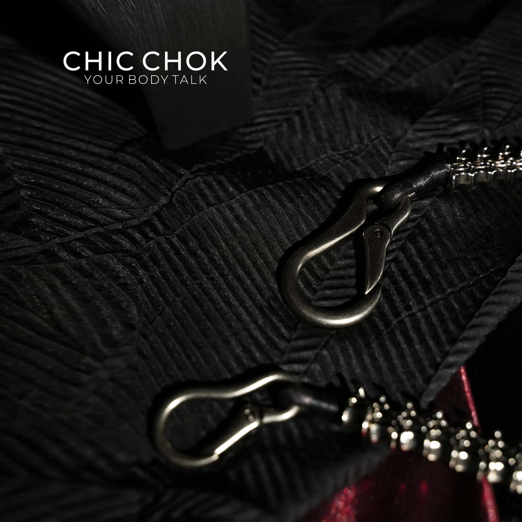 [CHICCHOK] Dragon Themed Pants Chain – Mythical Elegance for Fashionable Waistlines - CHICCHOK