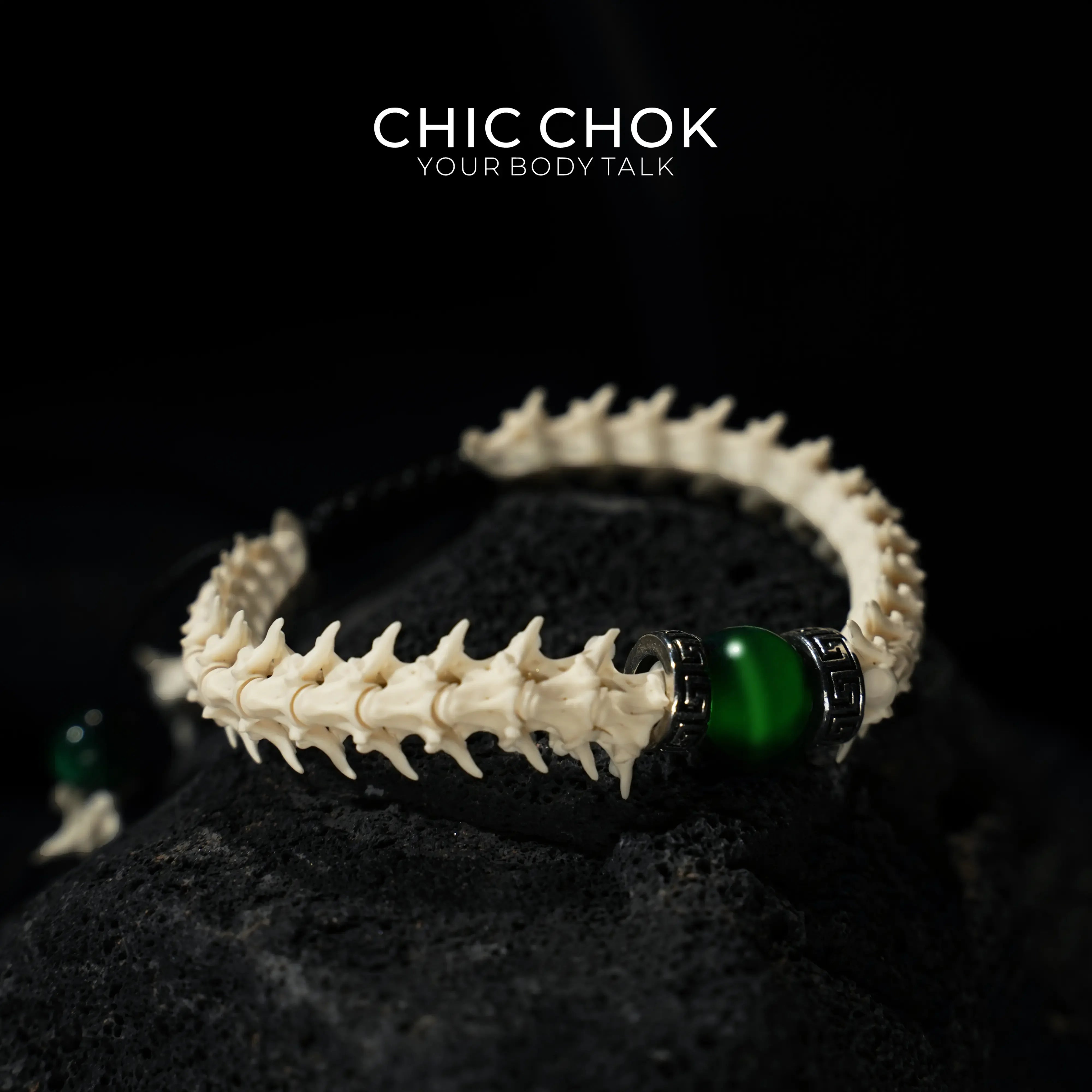 Thorn-Green Jade Eyes - CHICCHOK