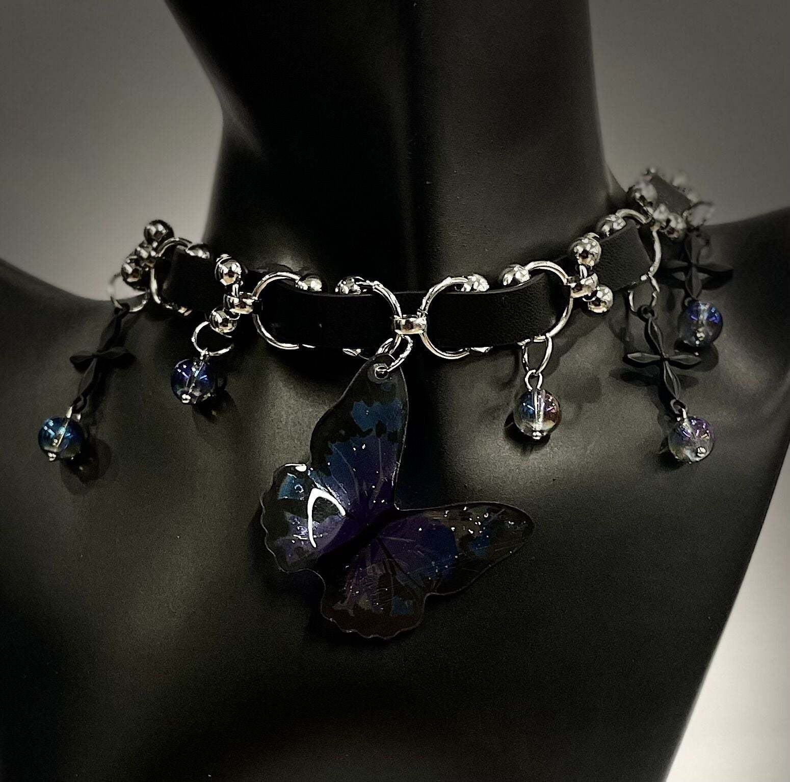 Fashion butterfly style leather necklace, made of high-quality leather, comfortable to wear, adjustable, couple accessories