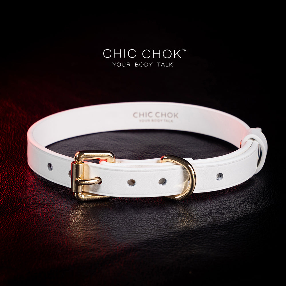 chicchok choker Chic white leather choker with embossed heart patterns and gold metal accents, featuring an adjustable design that blends purity and sophistication for all occasions.