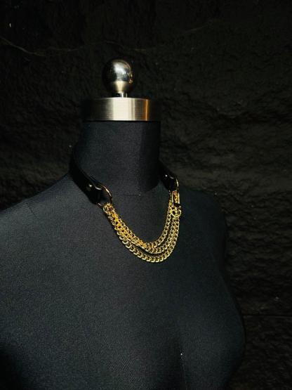 CHICCHOK [Breathless] Pulling Fashion and Fun Choker - CHICCHOK