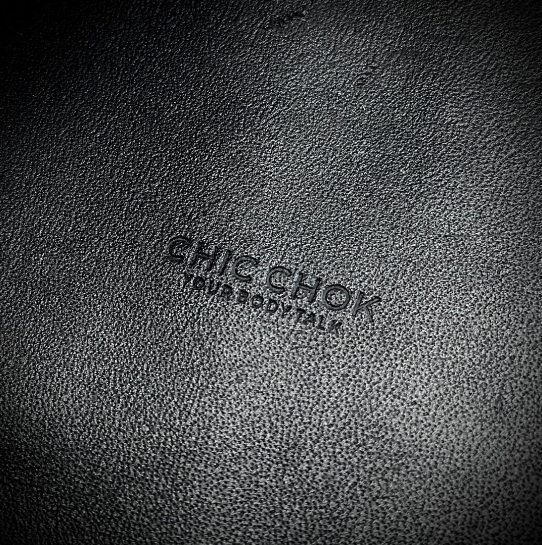 chicchok breathless choker handmade  gold silver red