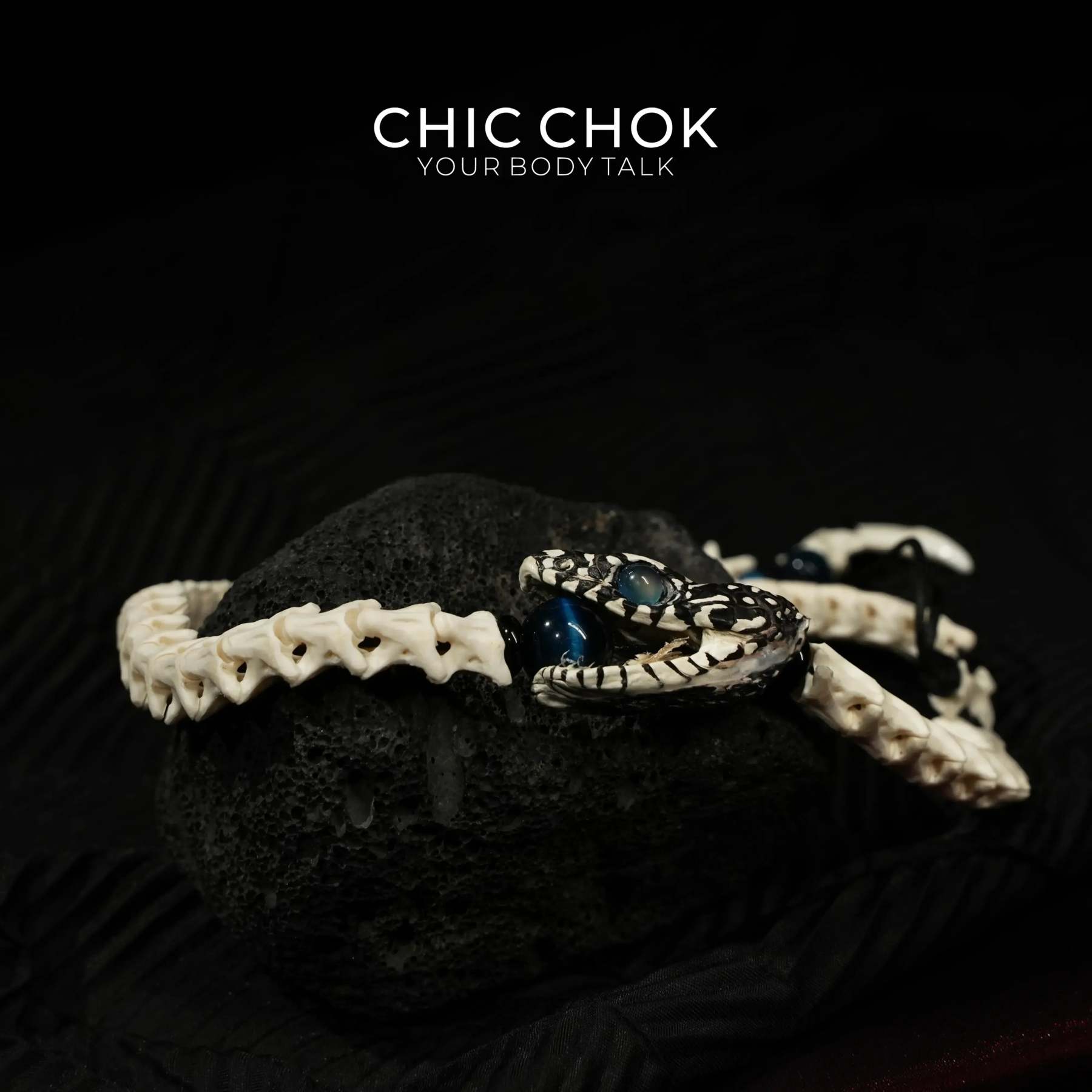 CHIC CHOK Bone Serpent Embracing Sapphire Star - CHICCHOK