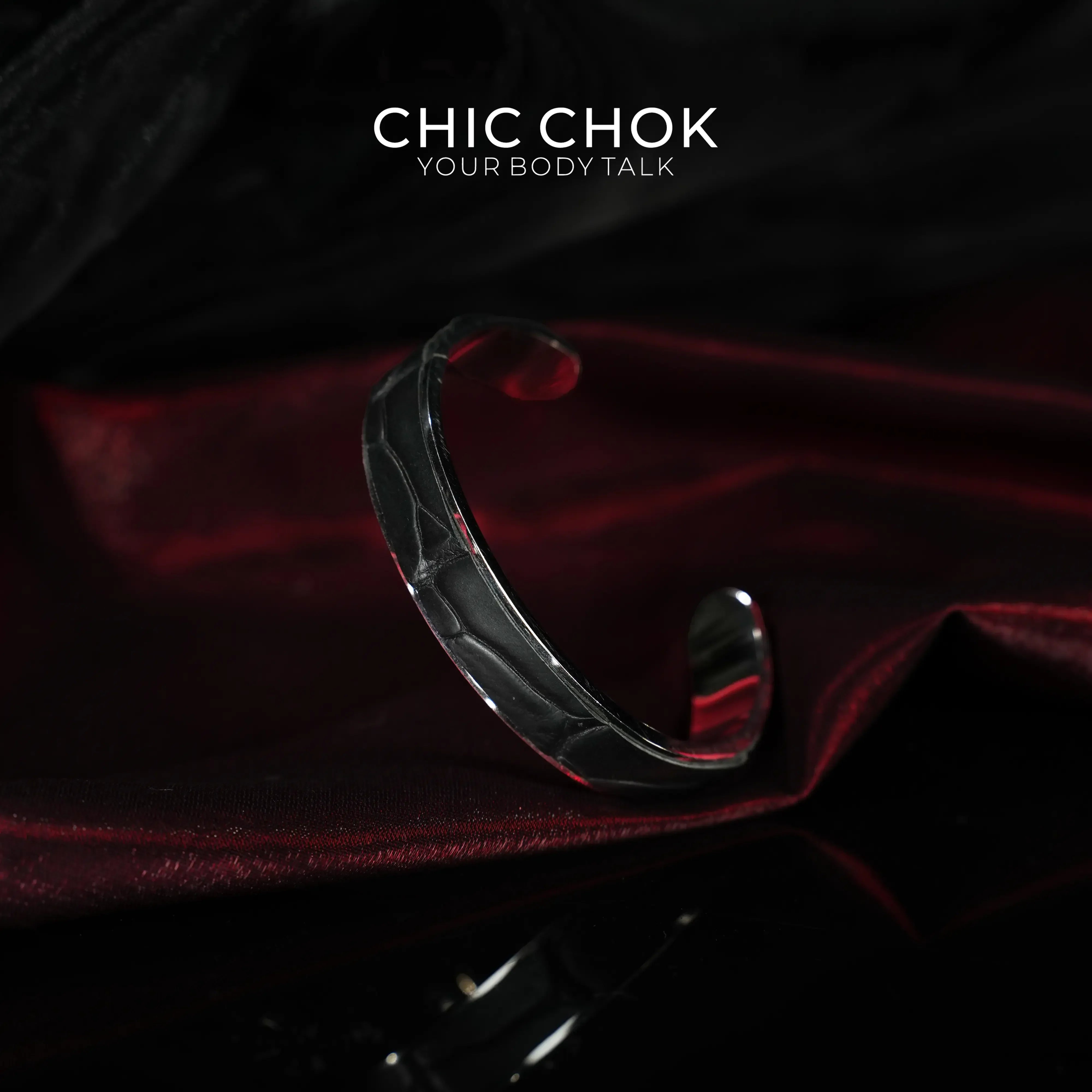 CHICCHOK Classic Close Bracelet Stainless Steel Subtle Stylish Non-Adjustable Bracelet - CHICCHOK