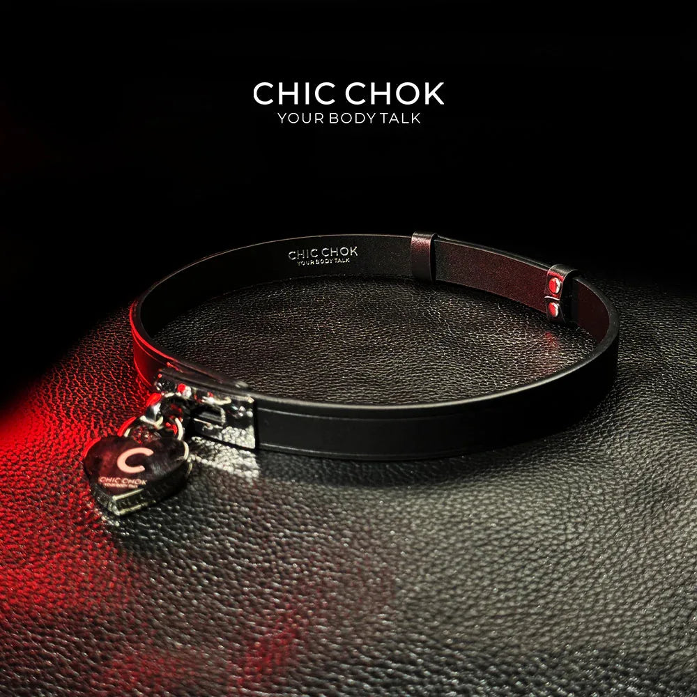 CHICCHOK [The Minimalism] - Classic Front Closure Customize Non-adjustable Fashion Choker(With a love lock) - CHICCHOK