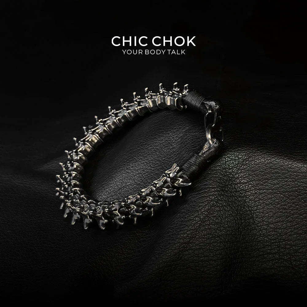 [CHICCHOK] Dragon Themed Bracelet – Stylish Bone Design, A Fusion of Steel and Leather - CHICCHOK