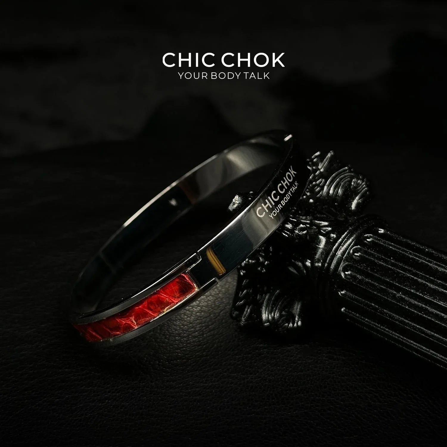 CHICCHOK Classic Close Bracelet Stainless Steel Subtle Stylish Non-Adjustable Bracelet - CHICCHOK
