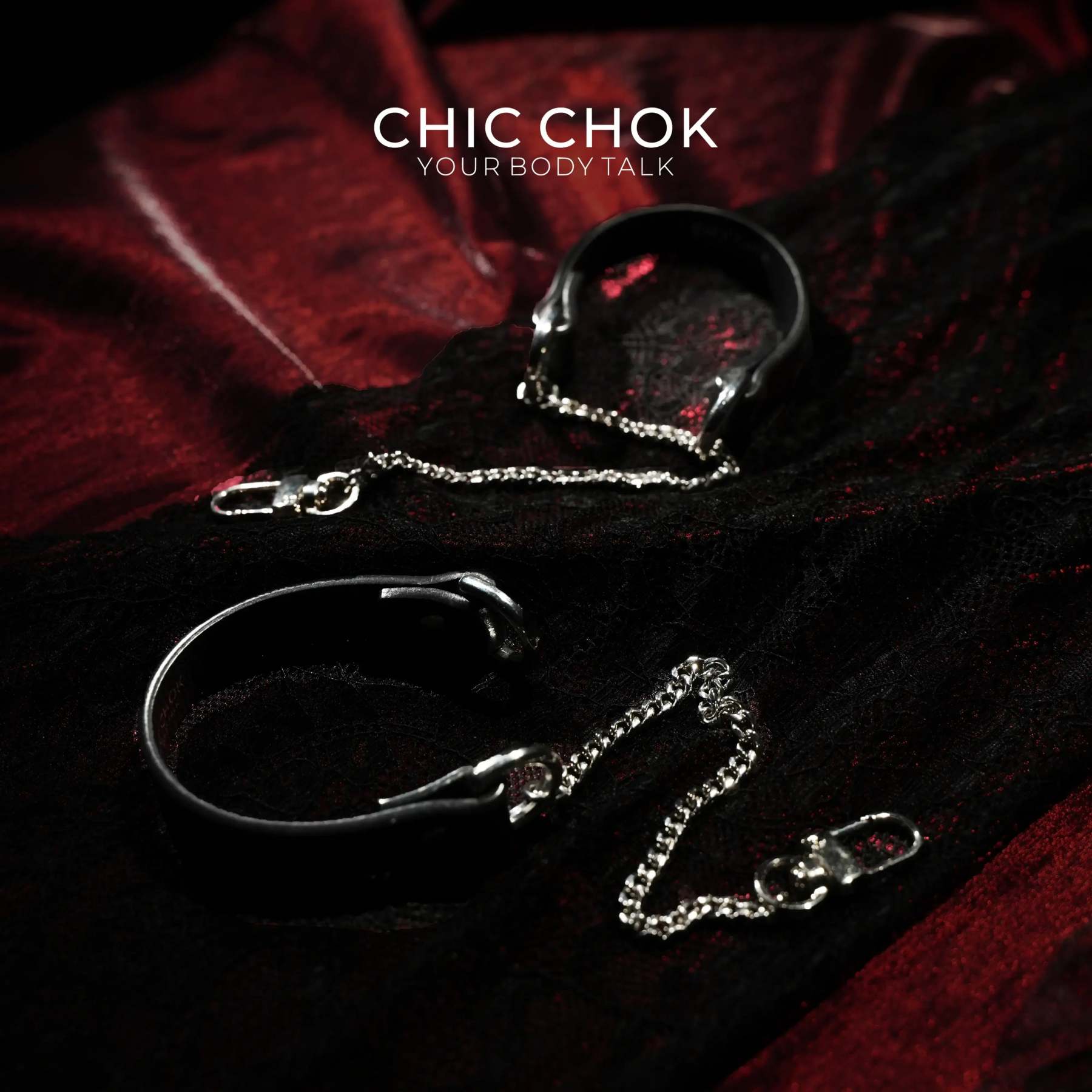 CHICCHOK Breathless Handchain - CHICCHOK