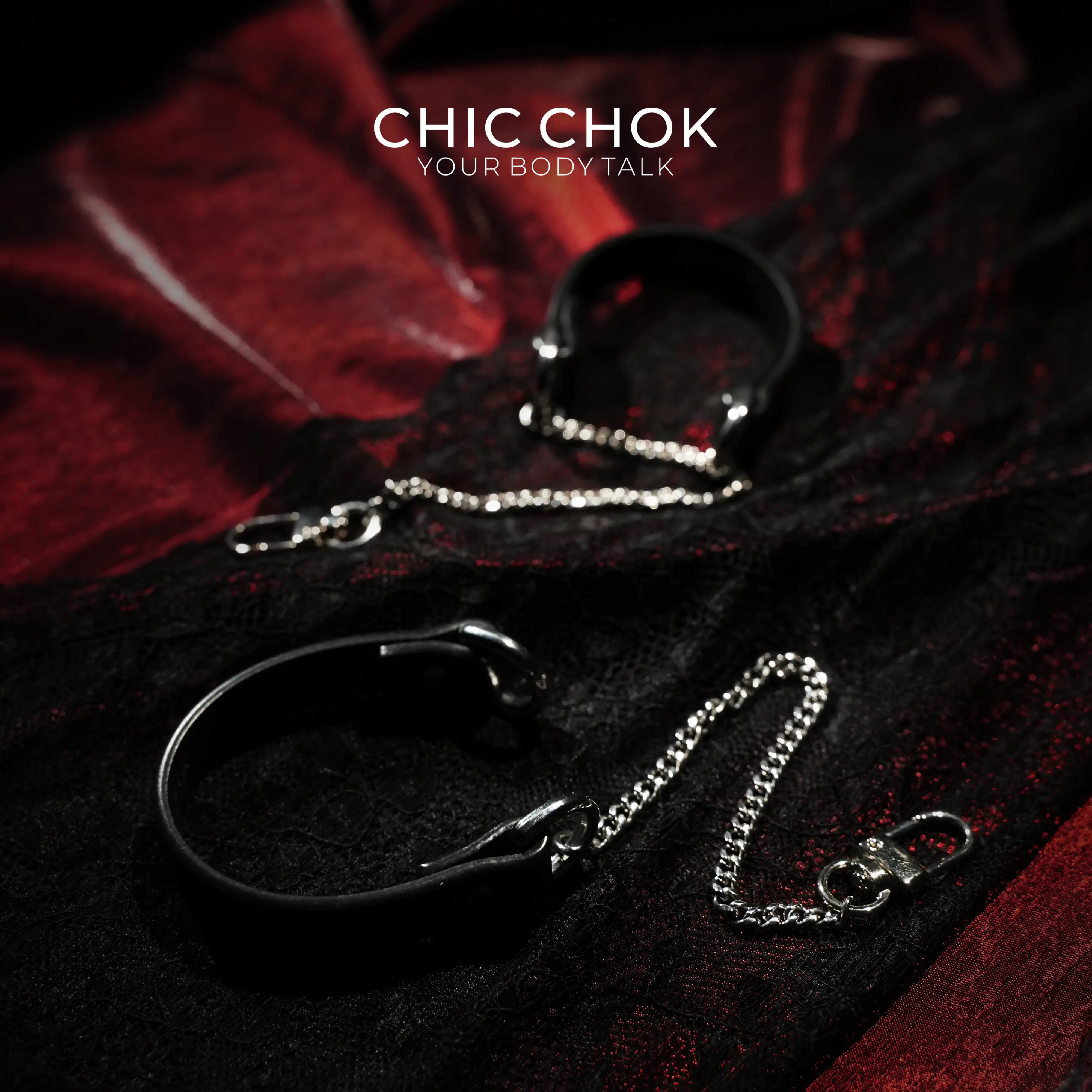 CHICCHOK Breathless Handchain - CHICCHOK