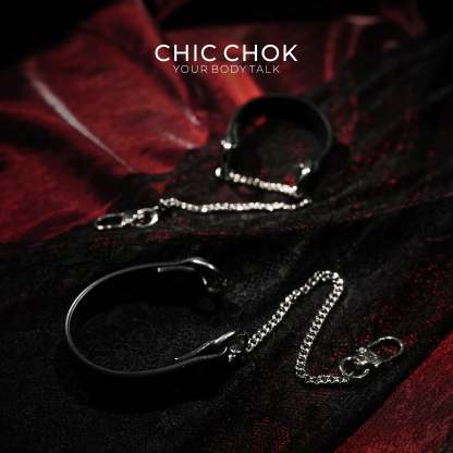 CHICCHOK Breathless Handchain - CHICCHOK