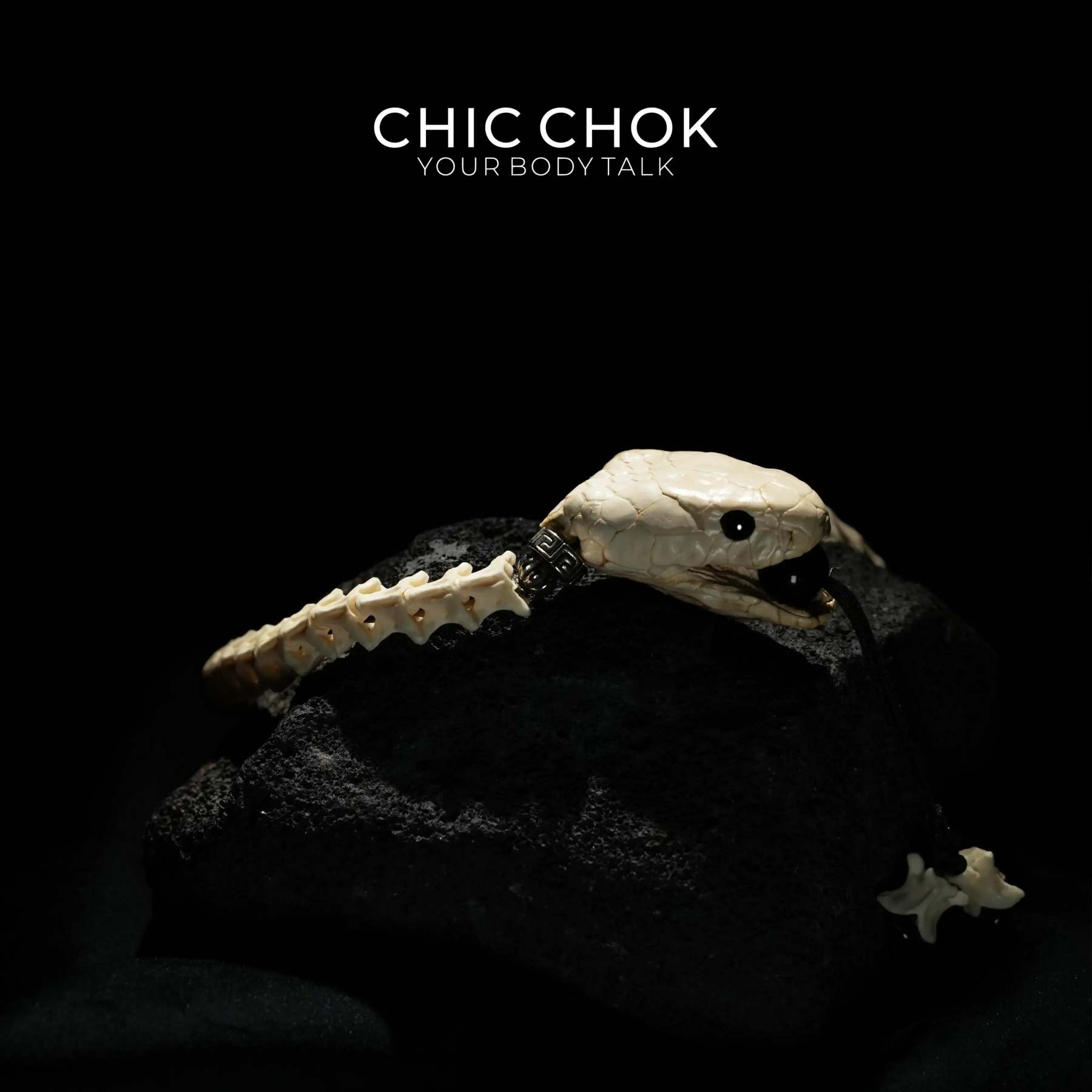 CHIC CHOK [Serpent Bone Pledge] Bracelet—A Wild Declaration of Dark Aesthetics - CHICCHOK