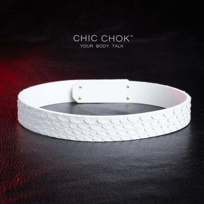 CHICCHOK [Athena] - White Python Hide Fritillaria Fashion Non-adjustable Choker - CHICCHOK