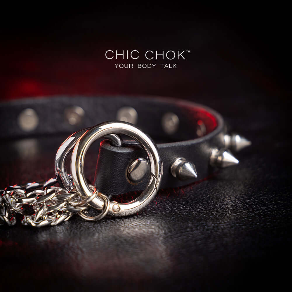 chicchok reversible spiked betty choker o-ring design sweet pain cool vibe adjustable fit