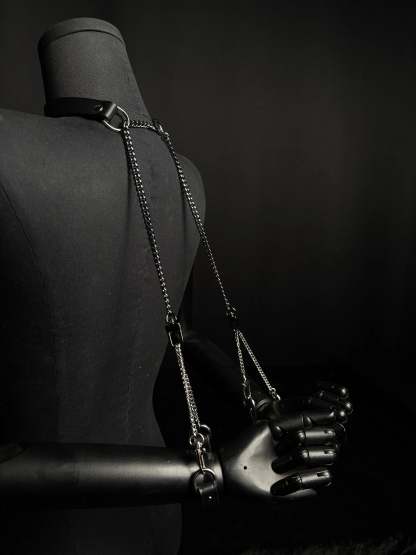 CHICCHOK Breathless Handchain Set - CHICCHOK