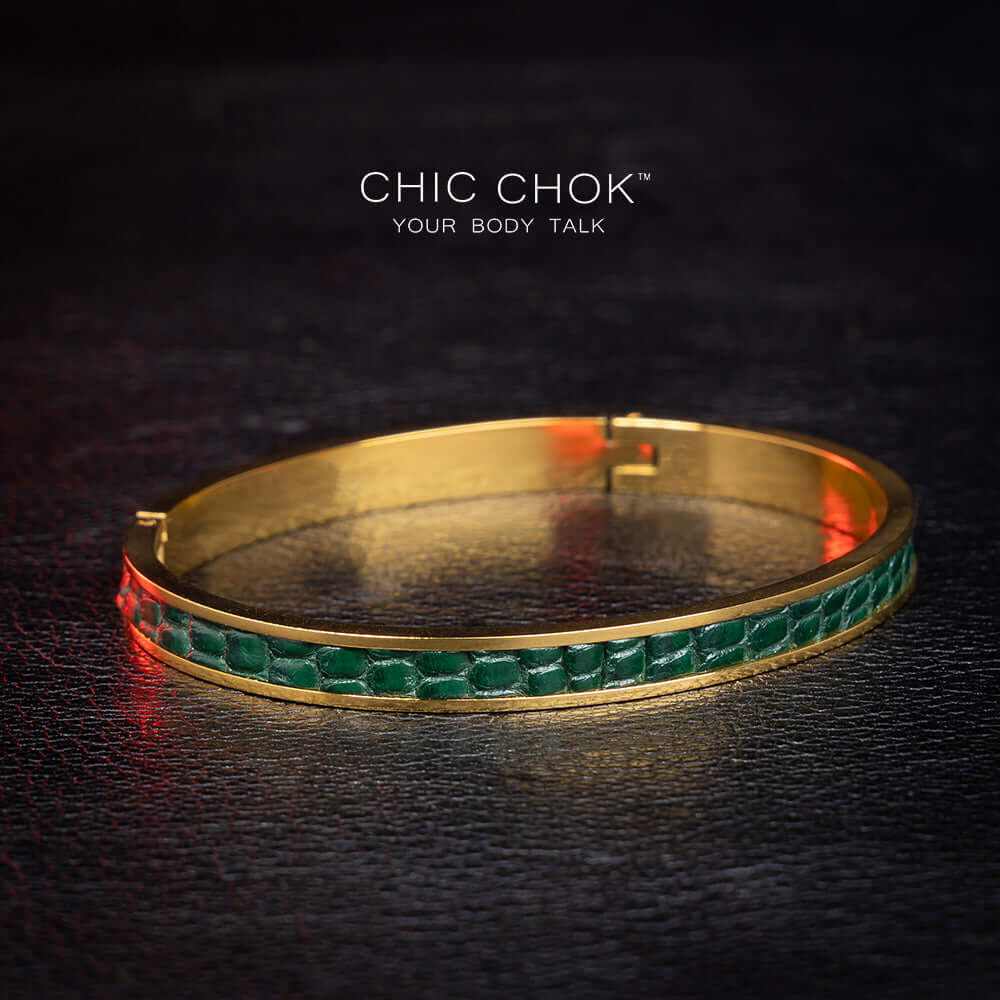 Iguana Queen - Metallic Bracelet closed bangle, handmade, original design.