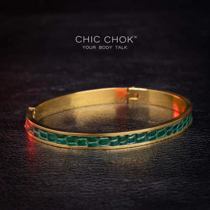 Iguana Queen - Metallic Bracelet closed bangle, handmade, original design.