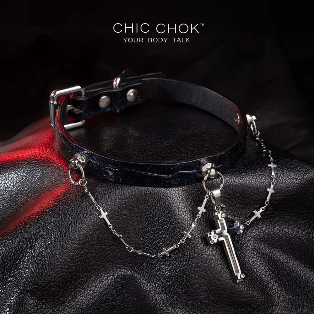 CHICCHOK [Morticia] - Shimmering Alligator Goth Cross Style Fashion Adjustable Choker - CHICCHOK