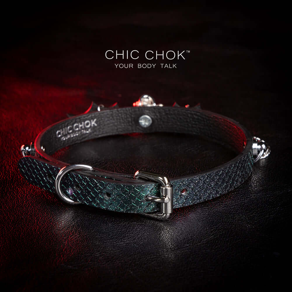 CHICCHOK [Nocturne-Collar] Leather necklace, Gothic style. Handmade, unique style