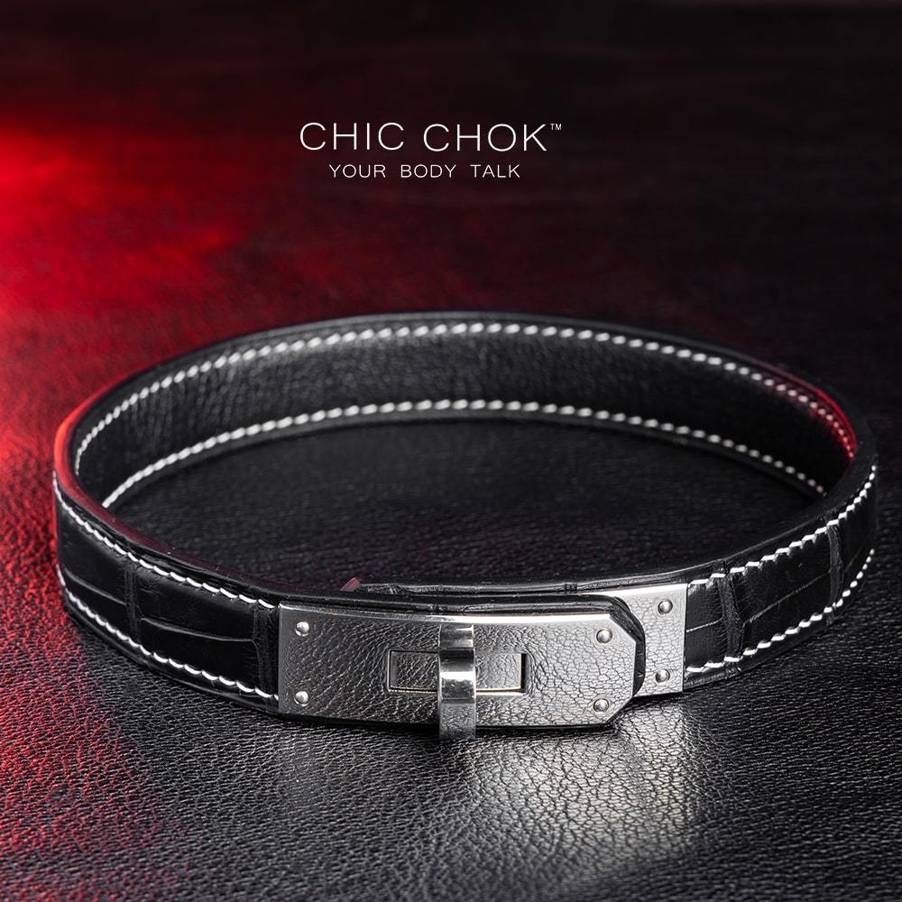 chicchok North American Alligator Collar Black crocodile leather with white knitted thread, hand-knitted to create a striking black and white combination