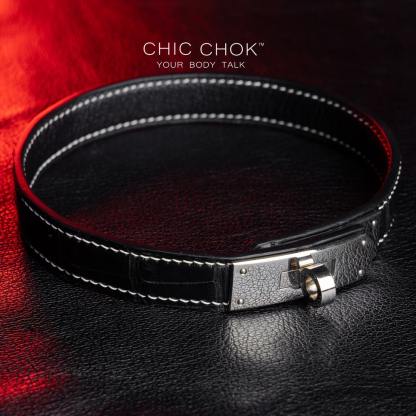 chicchok North American Alligator Collar Black crocodile leather with white knitted thread, hand-knitted to create a striking black and white combination