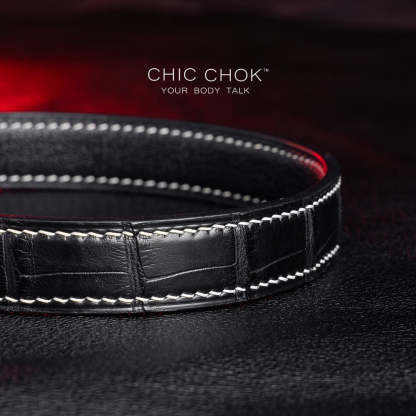 chicchok North American Alligator Collar Black crocodile leather with white knitted thread, hand-knitted to create a striking black and white combination