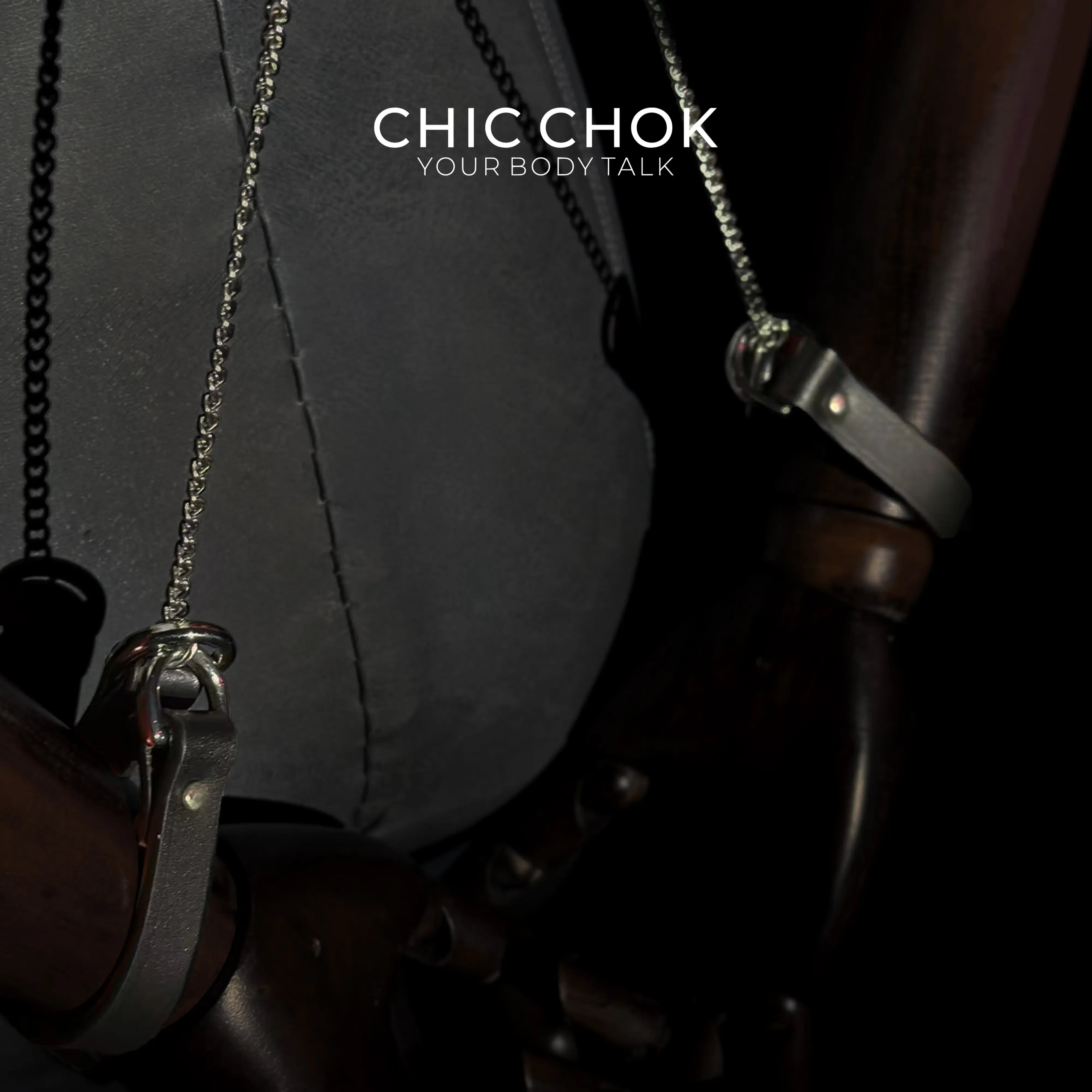 CHICCHOK Breathless Handchain Set - CHICCHOK