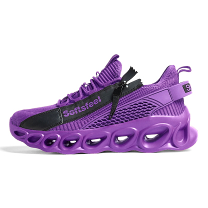Men's Cloud Wanderer V7 - Purple