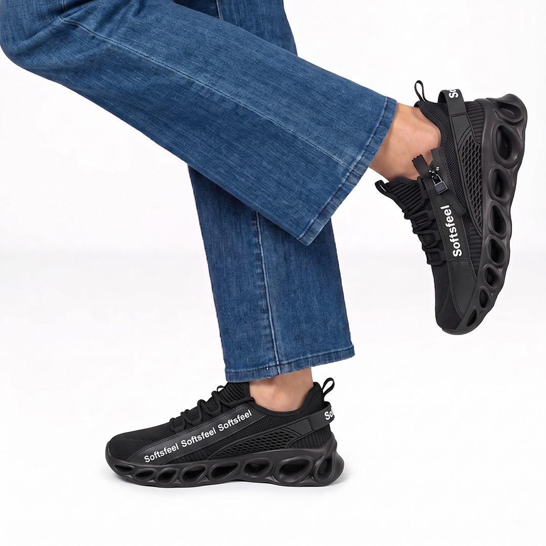 Men's Cloud Wanderer V7 - Black