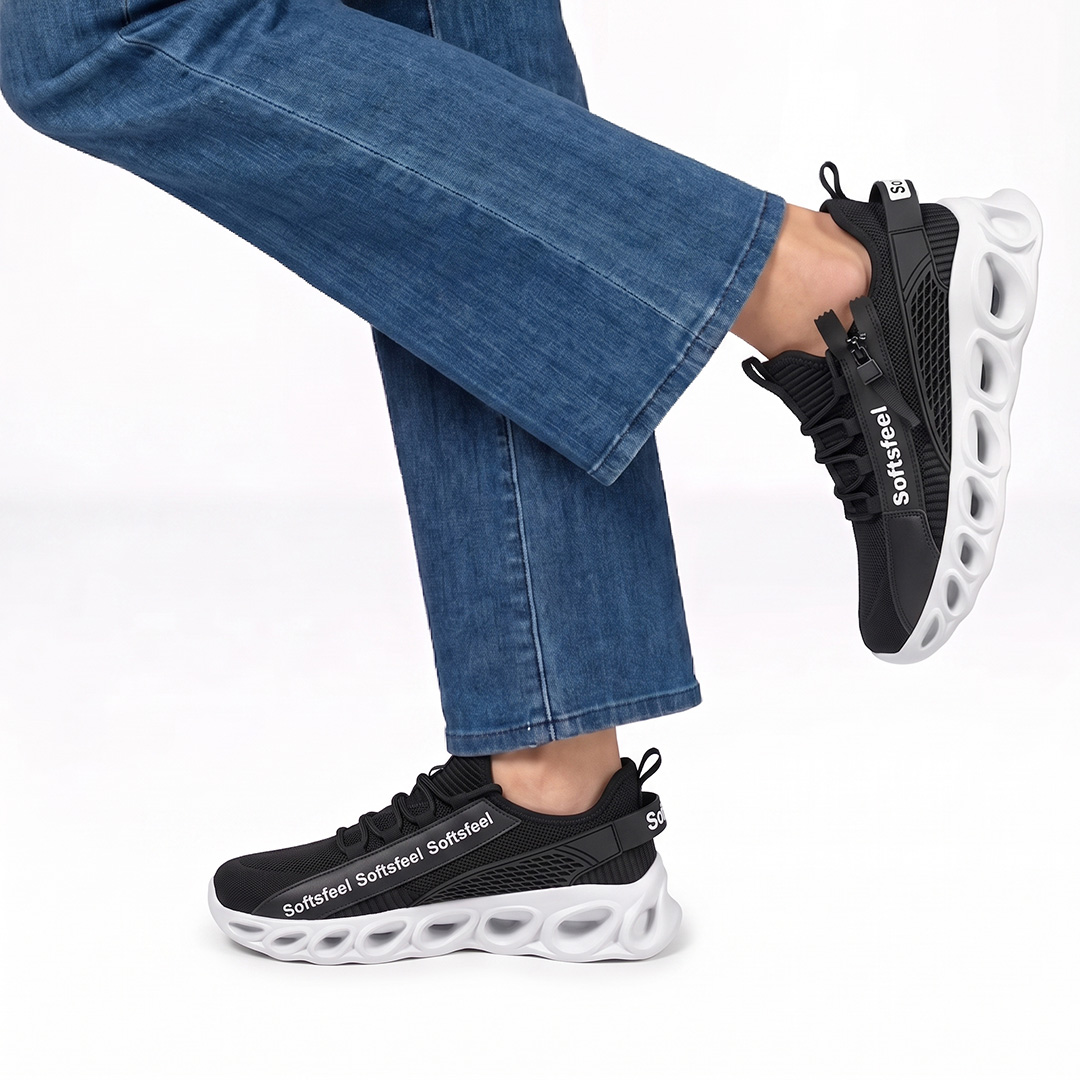 Men's Cloud Wanderer V7 - Black White
