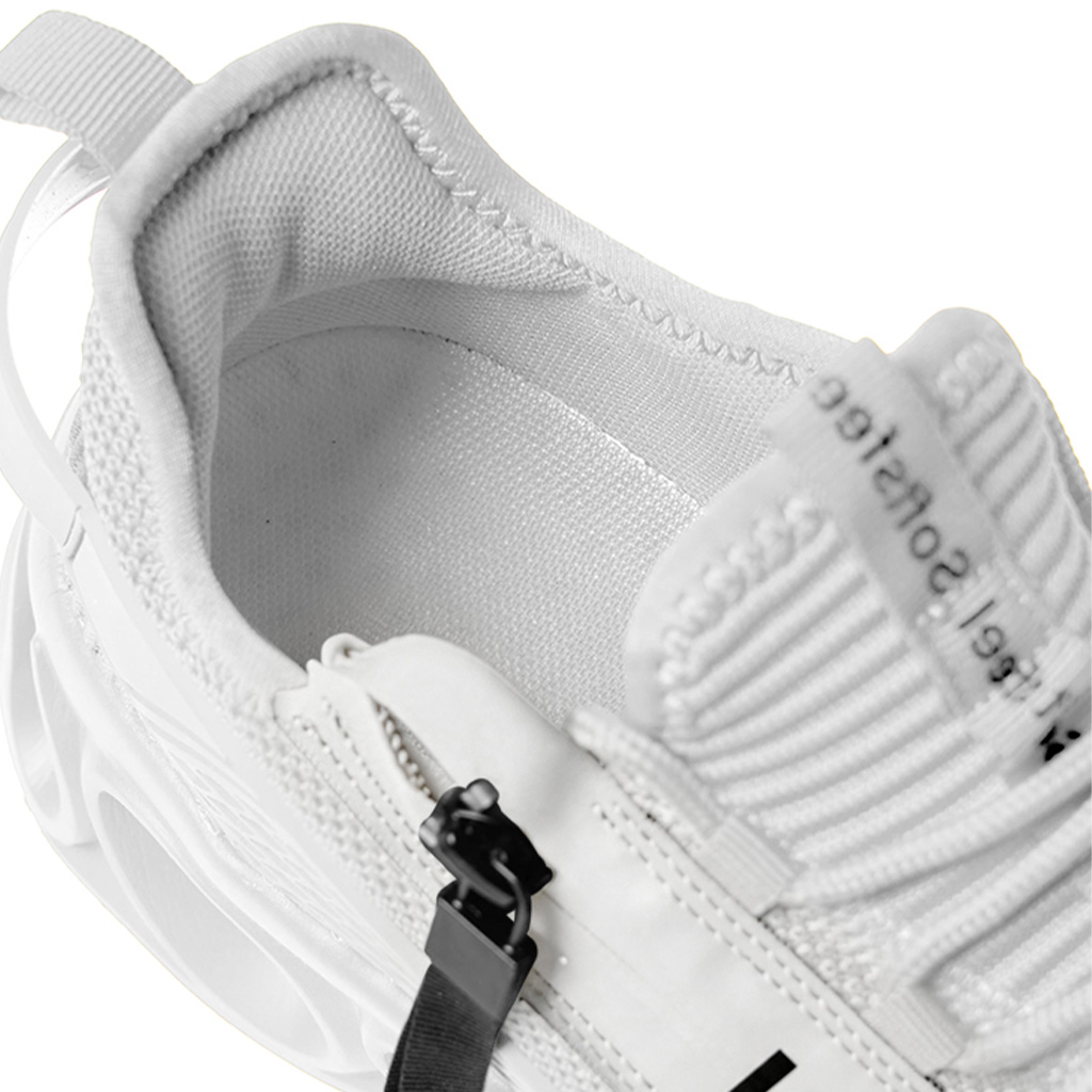 Men's Cloud Wanderer V7 - White