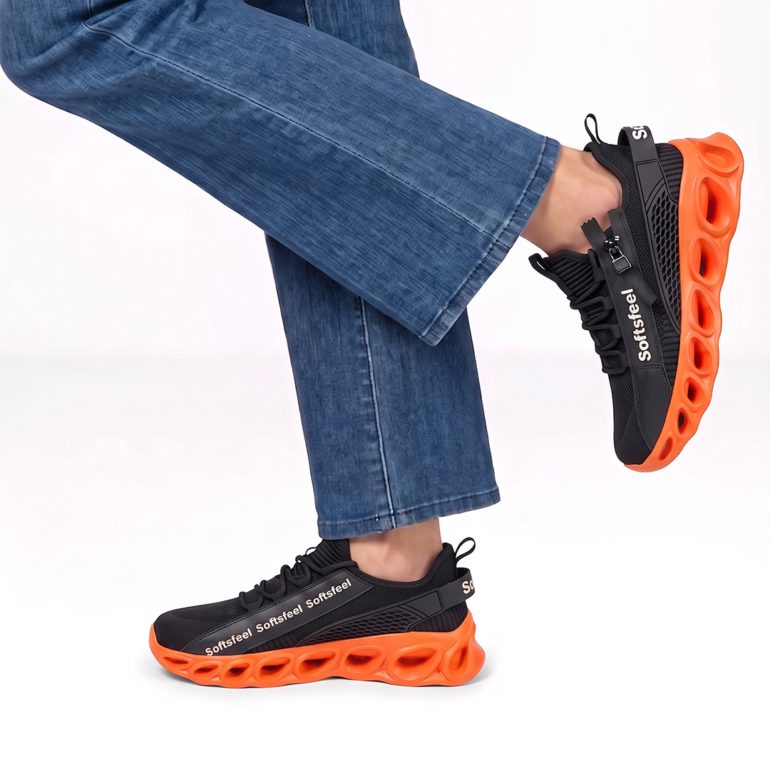 Men's Cloud Wanderer V7 - Black Orange