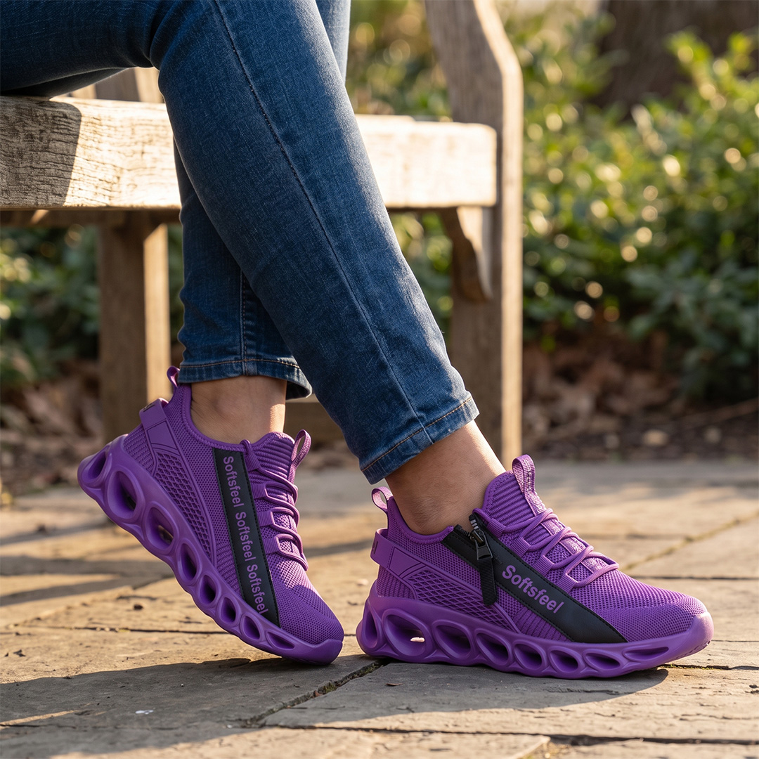 Men's Cloud Wanderer V7 - Purple