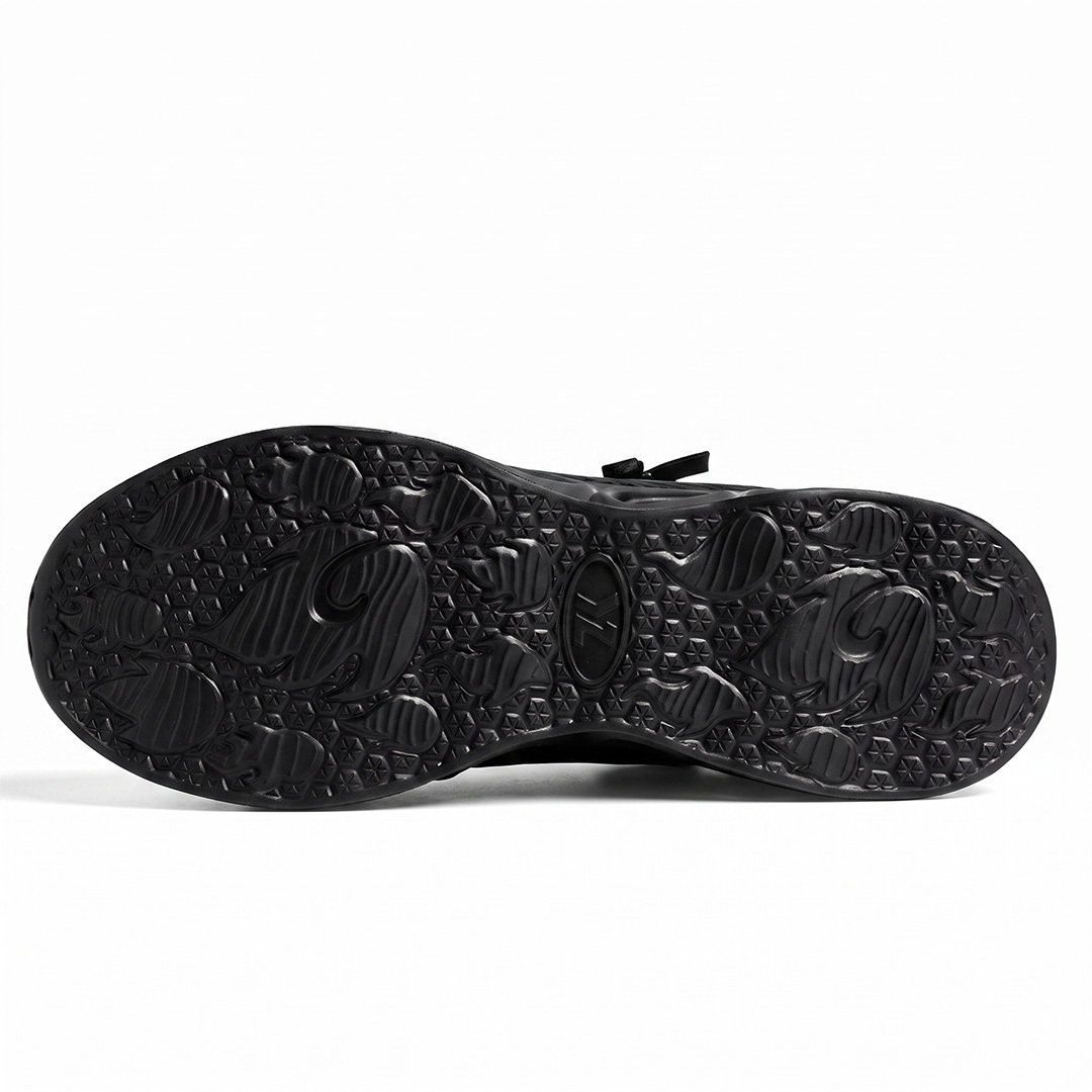 Men's Cloud Wanderer V7 - White Black