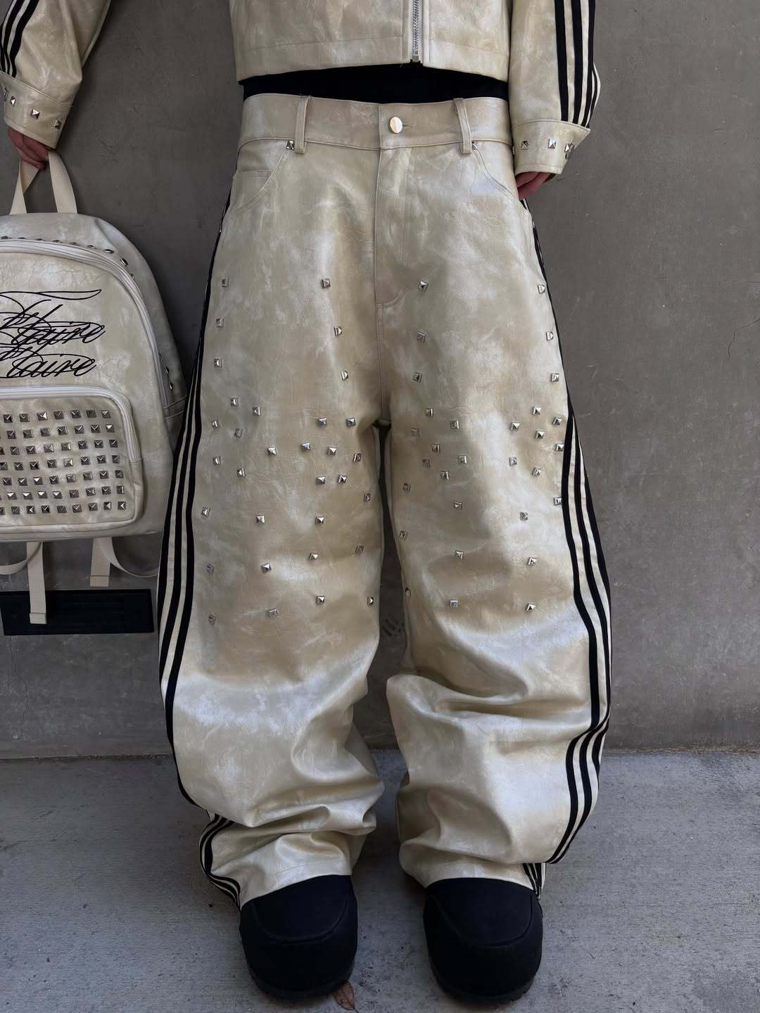 “POLAR” WHITE LEATHER SET