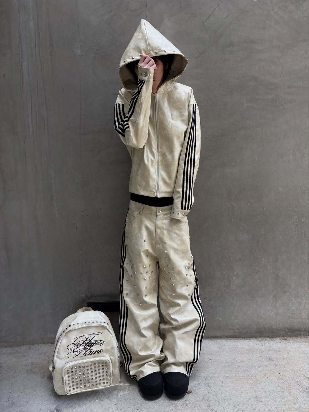 “POLAR” WHITE LEATHER SET