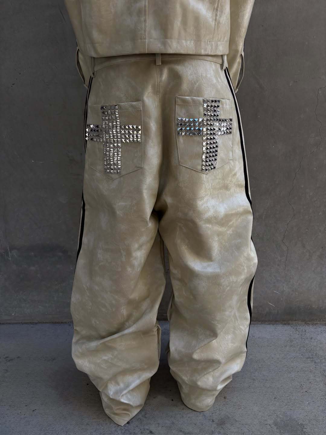 “POLAR” WHITE LEATHER SET