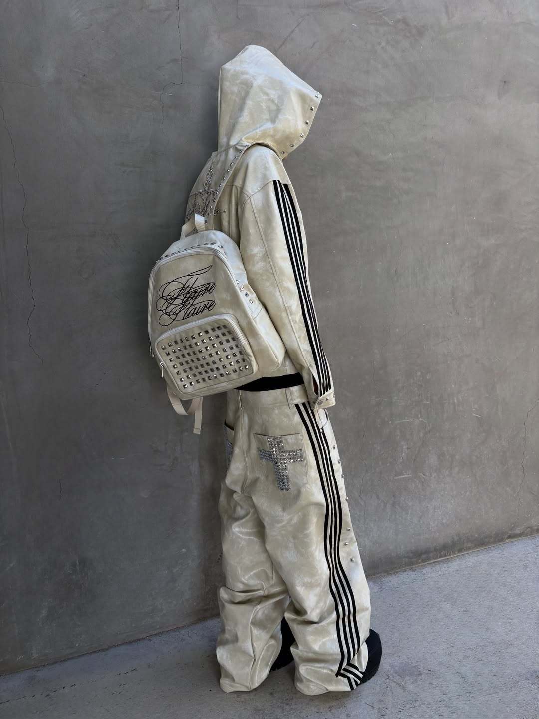 “POLAR” WHITE LEATHER SET