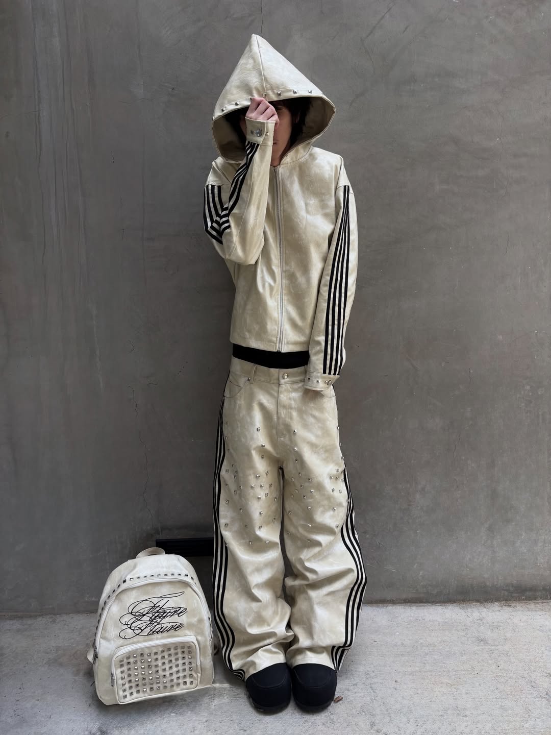 “POLAR” WHITE LEATHER SET