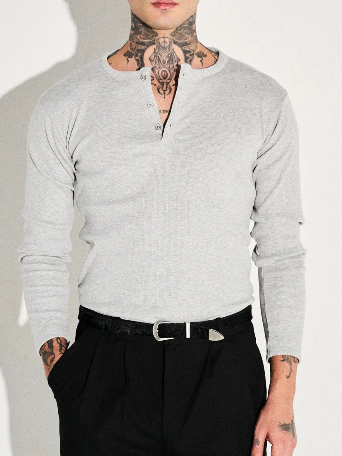 CLASSIC SLIM FIT HENLEY 