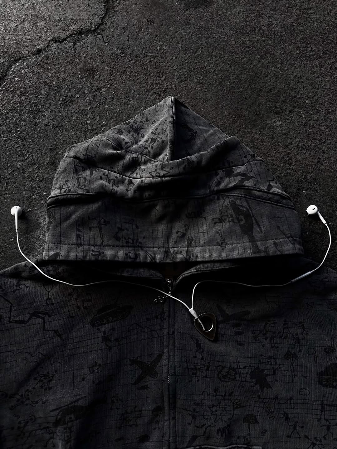 “WARCHESTRA” ZIP-UP