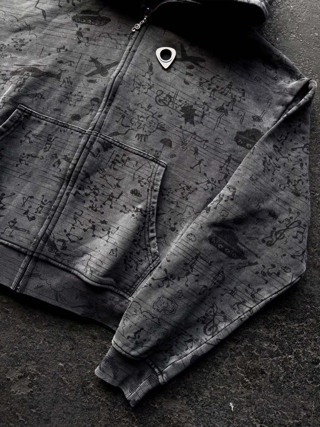 “WARCHESTRA” ZIP-UP