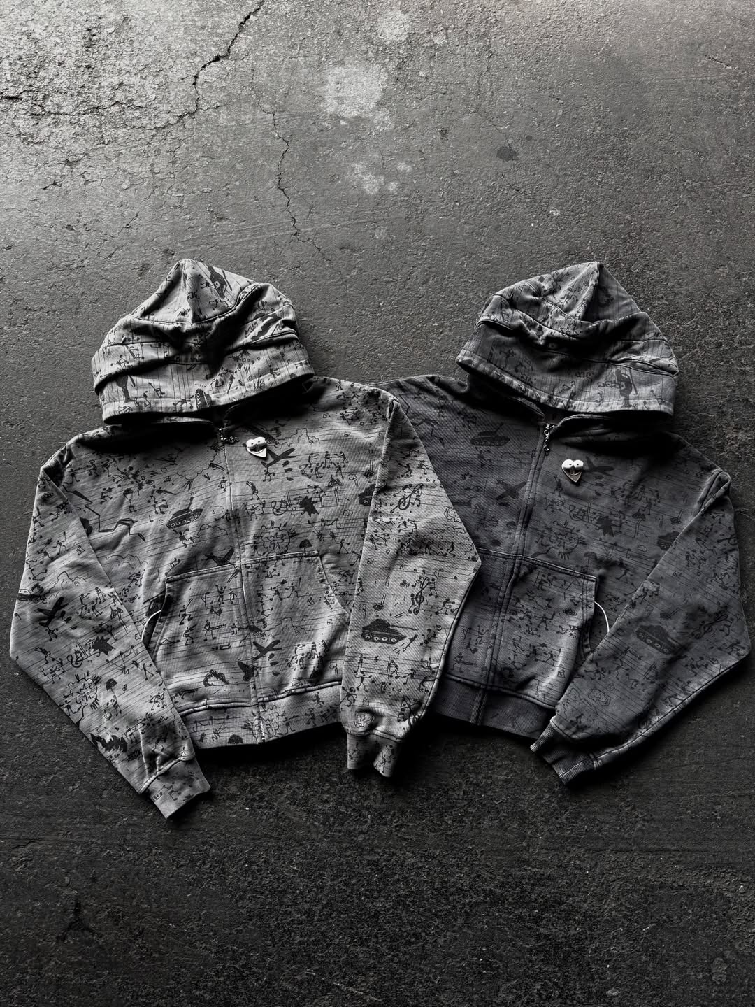 “WARCHESTRA” ZIP-UP