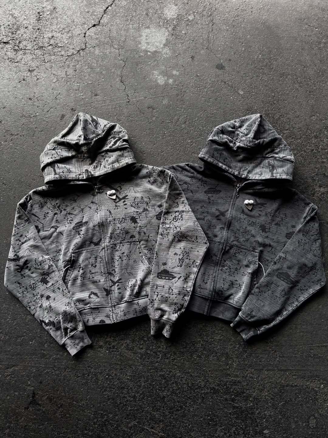 “WARCHESTRA” ZIP-UP