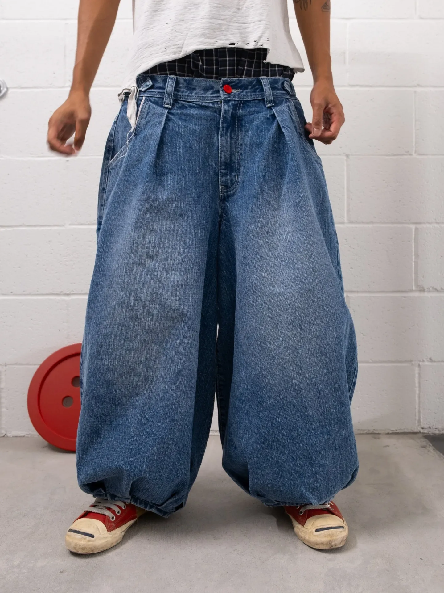 PLEATED BALLOON DENIM