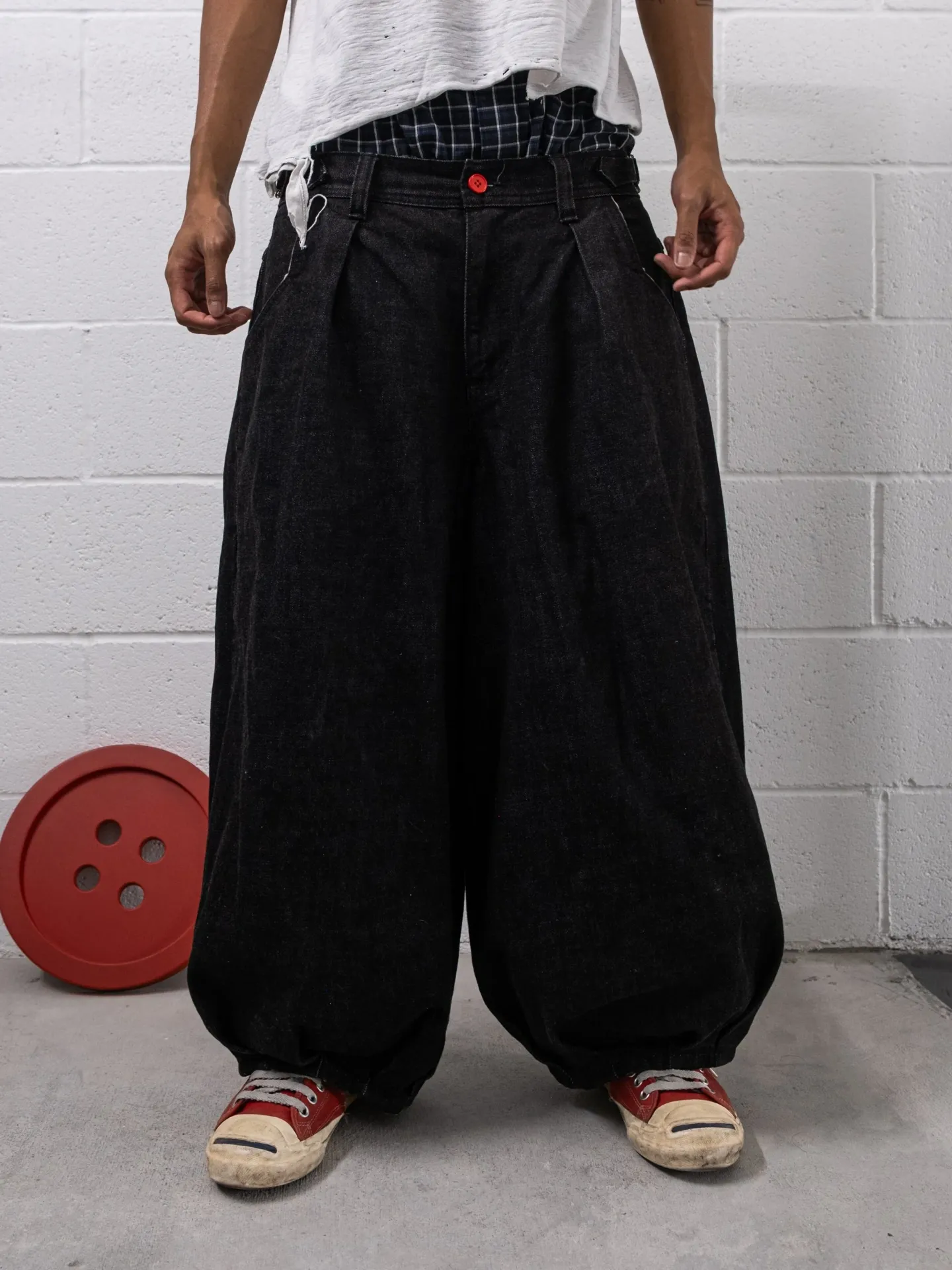 PLEATED BALLOON DENIM