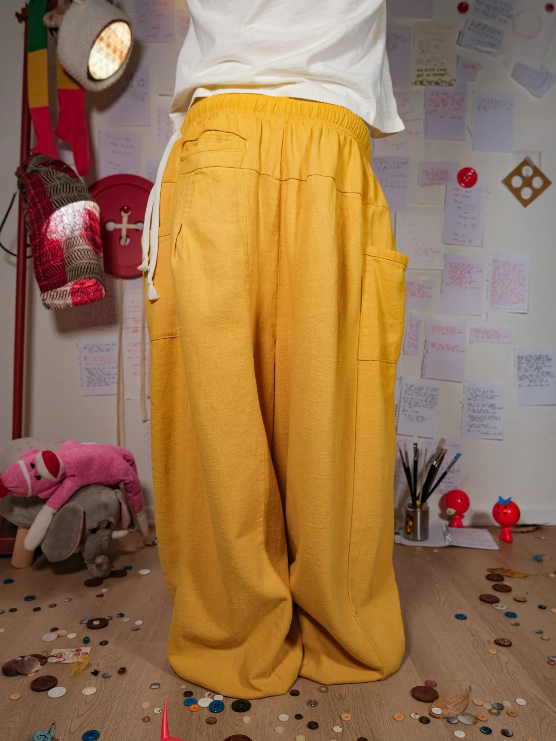 FLAX PLEATED WIDE-LEG PANTS