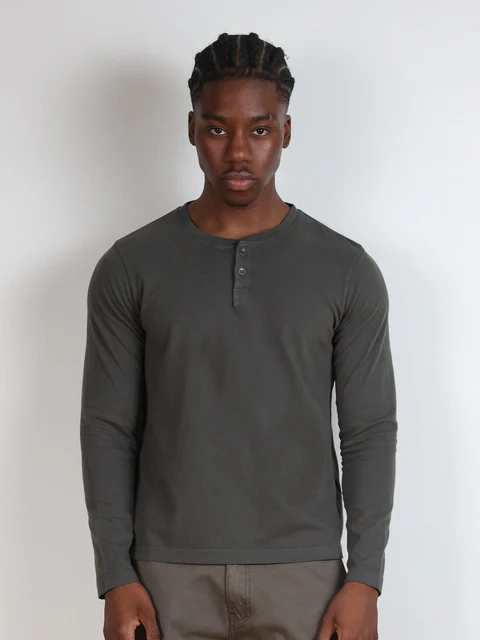 CROP MUSCLE TEE | HENLEY LONG SLEEVE