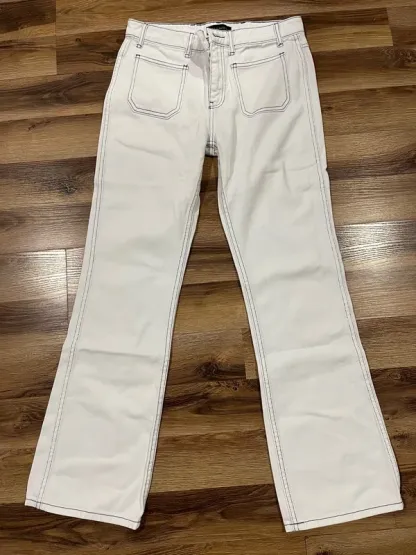 CREAM WHITE JEANS