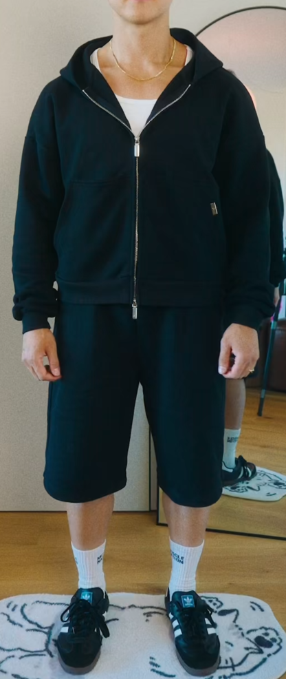 TRIPLE POCKET OVERSIZED ZIP-UP HOODIE